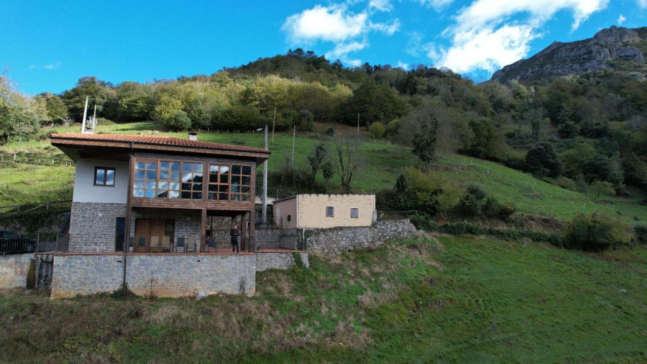 Villa Casa Tablado Helena à Belmonte De Miranda Extérieur photo