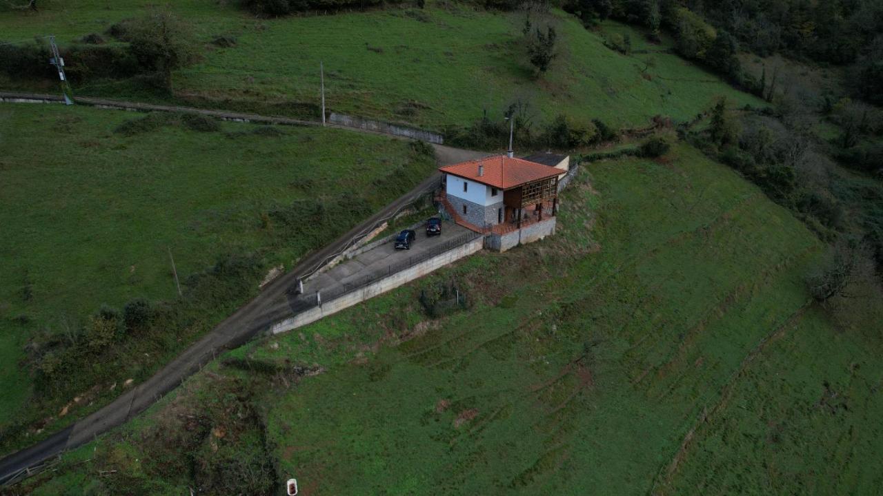 Villa Casa Tablado Helena à Belmonte De Miranda Extérieur photo
